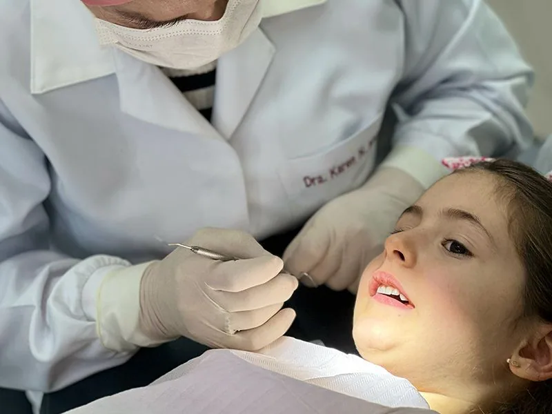 Odontopediatria 01 na Clínica Odontológica Menegotto
